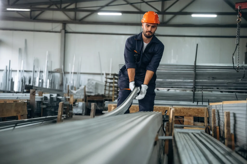 How Choosing the Right Industrial Material Supplier Reduces Project Costs